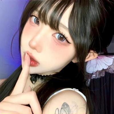 女士目标海报
